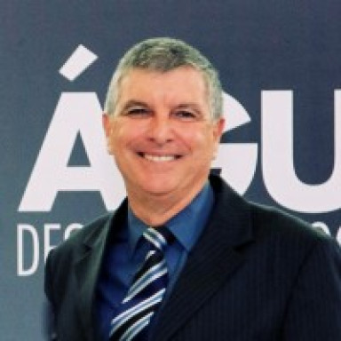 Augusto Nelson Carvalho Viana